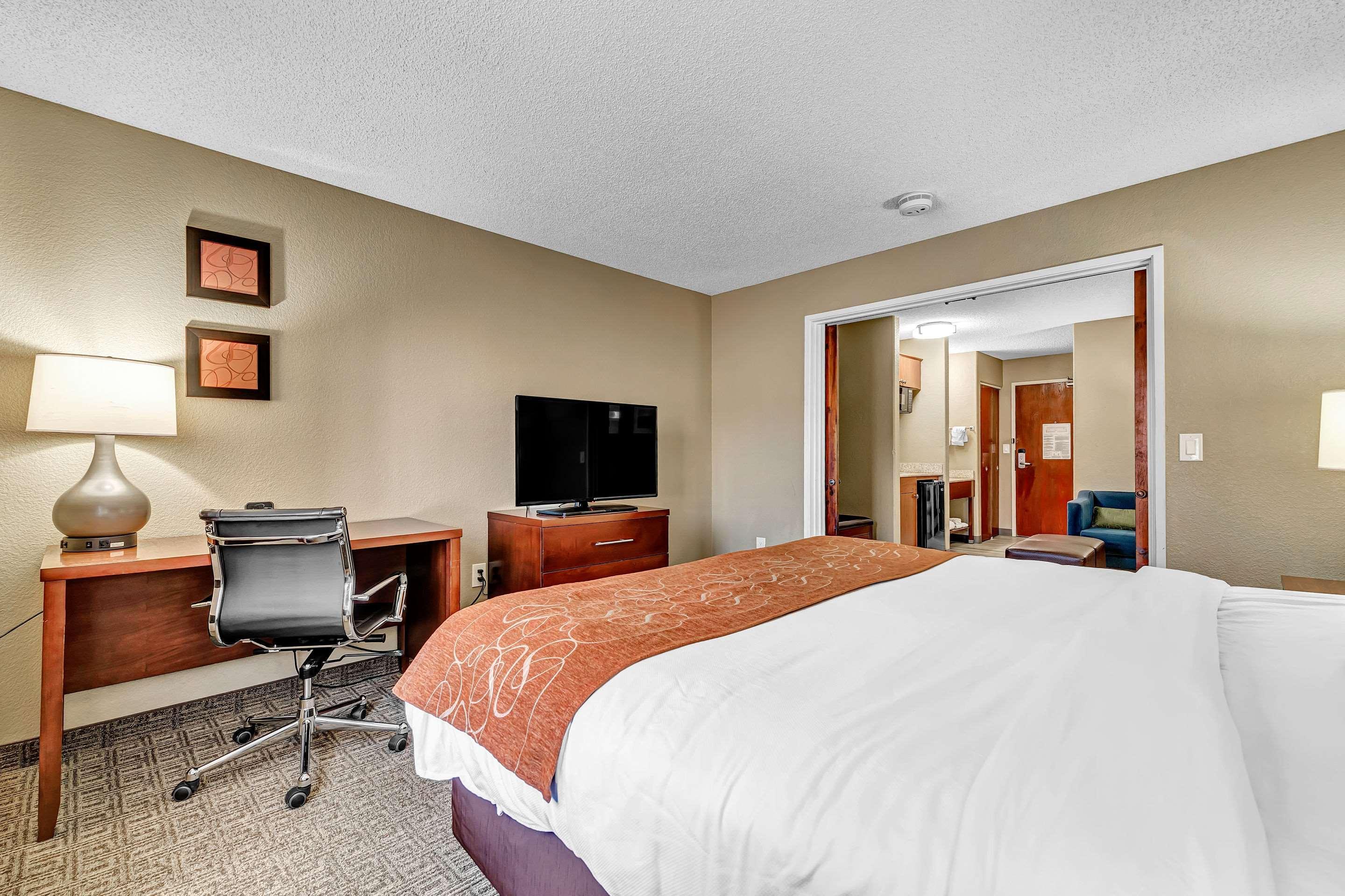 Comfort Suites Lakewood - Denver Buitenkant foto