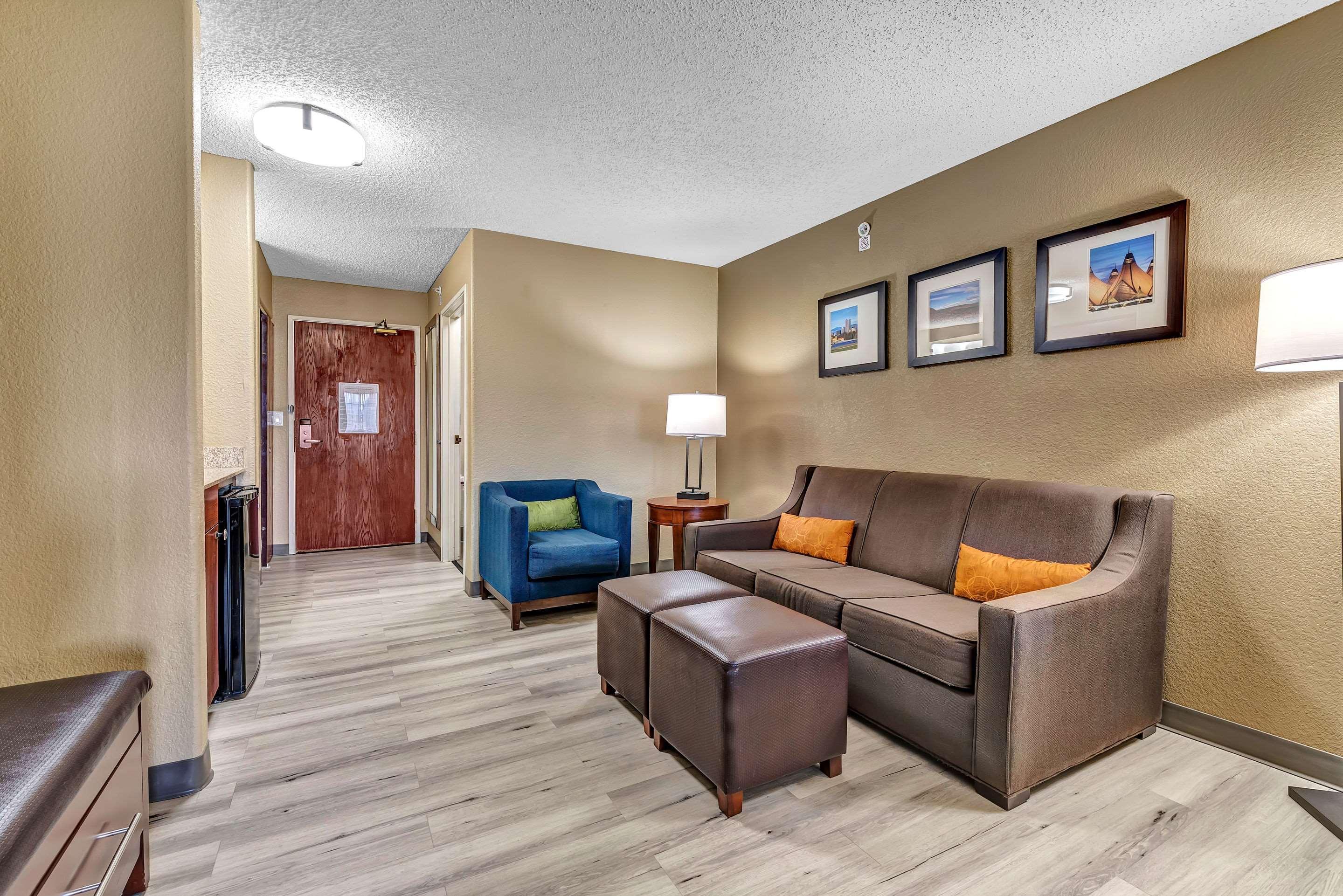 Comfort Suites Lakewood - Denver Buitenkant foto