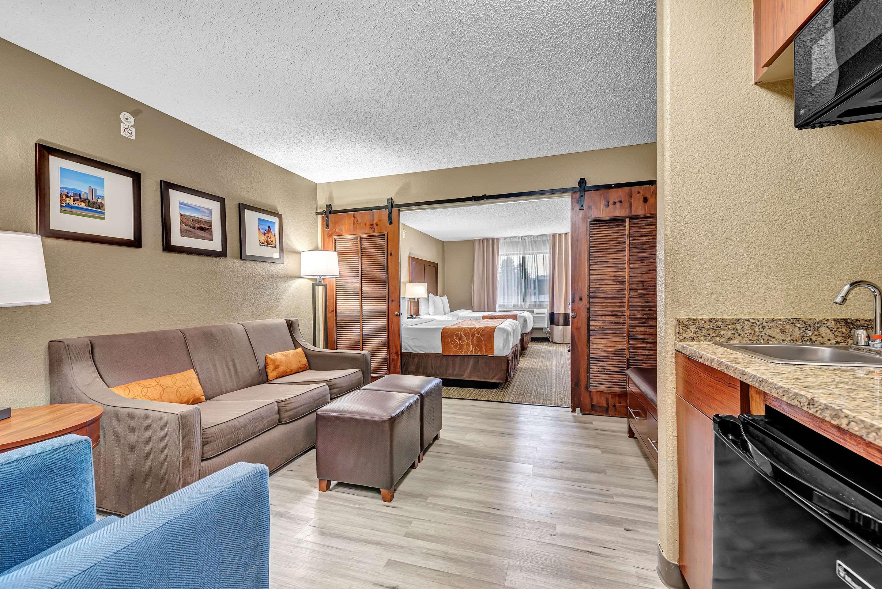 Comfort Suites Lakewood - Denver Buitenkant foto