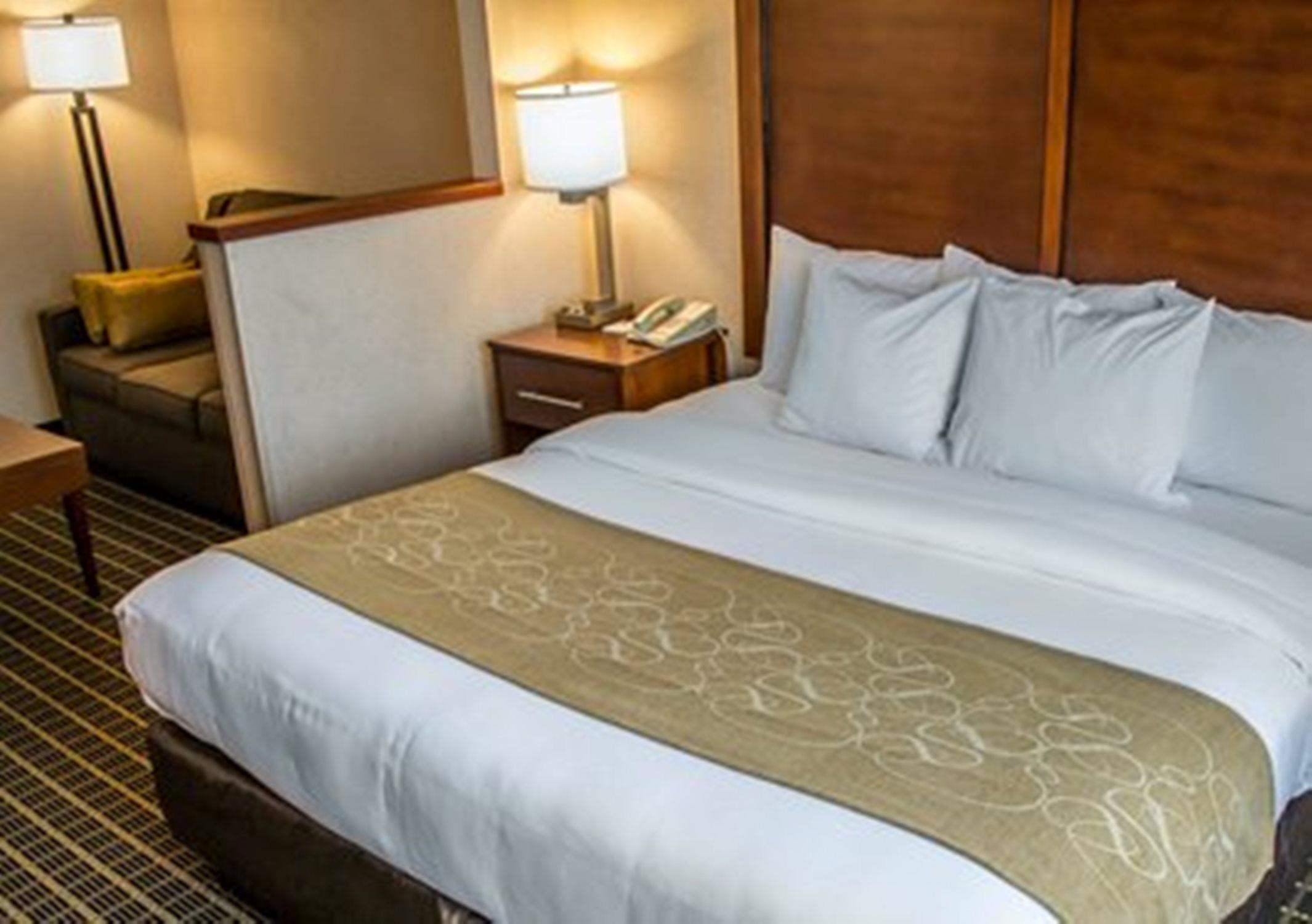 Comfort Suites Lakewood - Denver Buitenkant foto